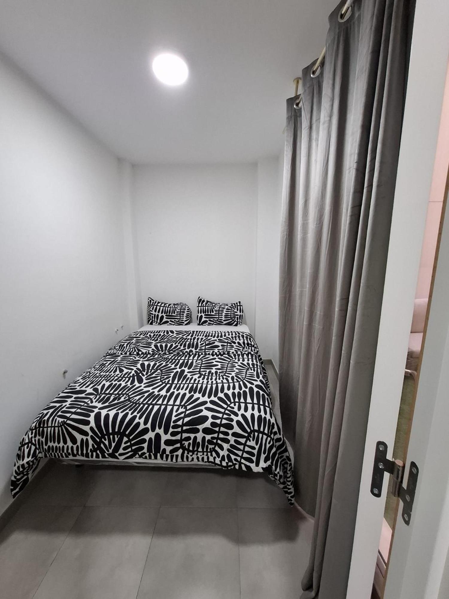 Centrum 4 Alicante Dış mekan fotoğraf