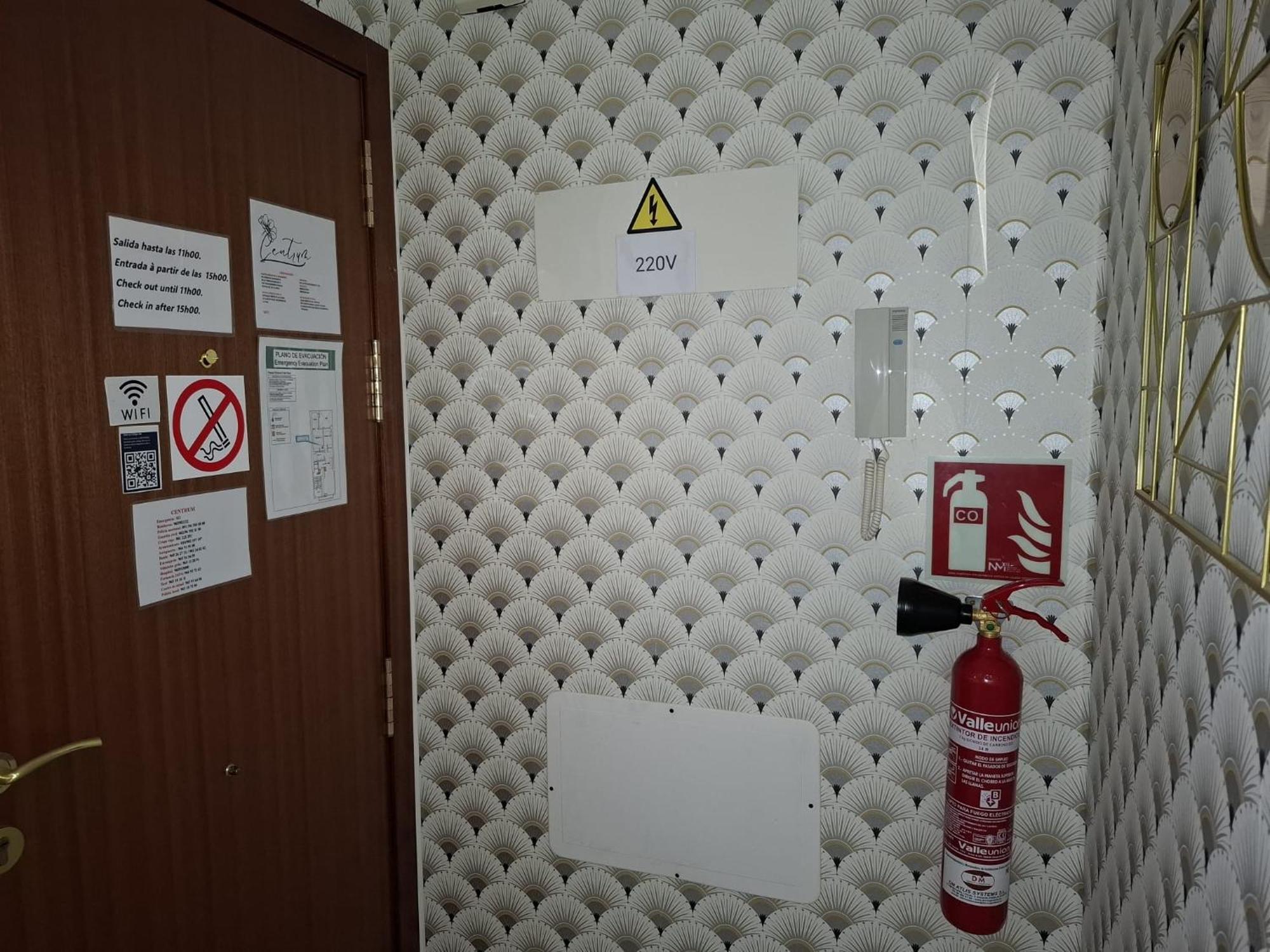 Centrum 4 Alicante Dış mekan fotoğraf